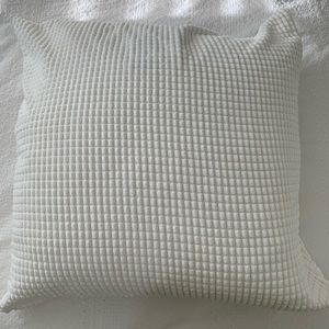 IKEA Gullklocka Pillow Case & Pillow
